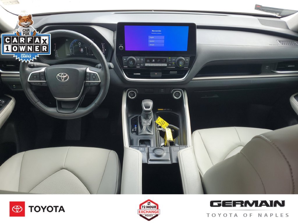 Certified 2024 Toyota Grand Highlander FWD image 18