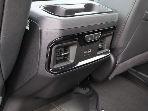 New 2026 GMC Sierra 2500 AT4 w/ AT4 Premium Plus Package image 20