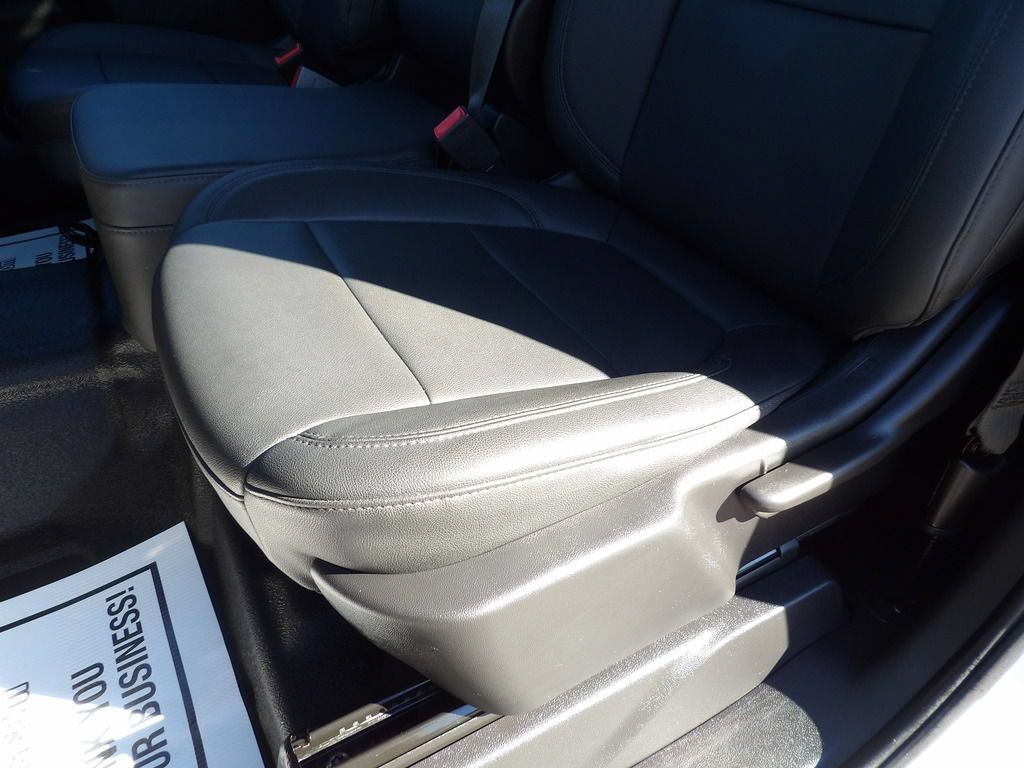 Used 2022 Chevrolet Silverado 3500 W/T w/ WT Fleet Convenience Package AWD/4WD image 18