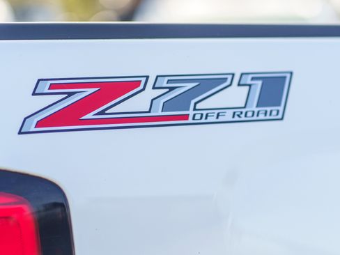 Used 2015 Chevrolet Silverado 1500 LT w/ All Star Edition image 8