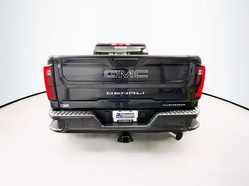 Certified 2025 GMC Sierra 2500 Denali Ultimate image 6