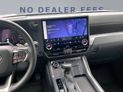 Used 2026 Lexus GX 550 AWD/4WD image 9
