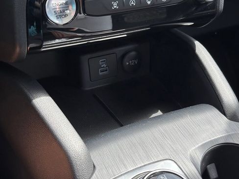 Used 2023 Ford Escape Active w/ Tech Pack #1 AWD/4WD image 30