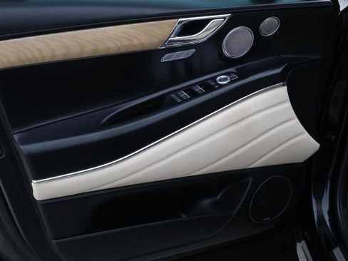 Used 2024 Genesis GV80 3.5T w/ Advanced Package image 16