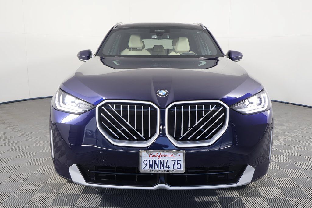 Used 2026 BMW X3 xDrive30i w/ Convenience Package AWD/4WD image 2
