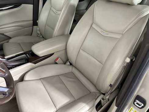 Used 2016 Cadillac XTS Luxury AWD/4WD image 23