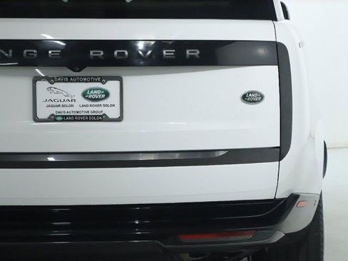 Certified 2023 Land Rover Range Rover SE AWD/4WD image 45