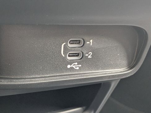 New 2026 Chrysler Pacifica Select FWD image 20