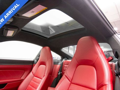 Used 2022 Porsche 911 Turbo AWD/4WD image 14