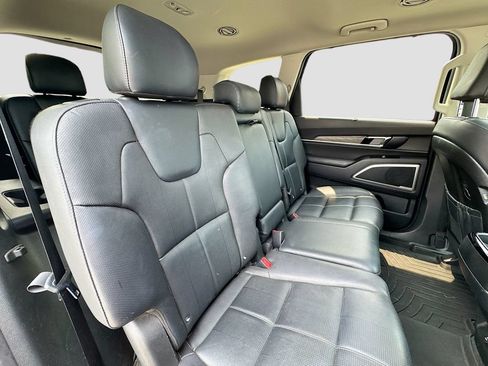 Certified 2022 Kia Telluride EX AWD/4WD image 32