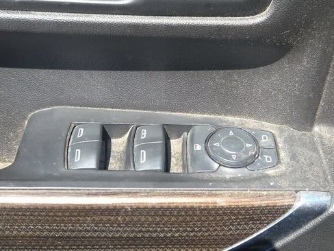 Used 2020 Chevrolet Silverado 1500 LT Trail Boss AWD/4WD image 19