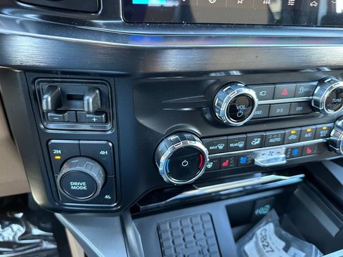 New 2026 Ford F450 Lariat w/ Lariat Premium Package AWD/4WD image 29