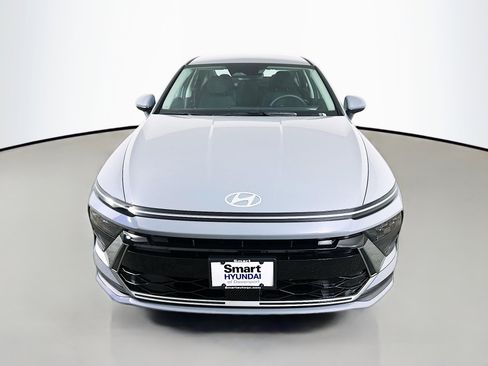 New 2026 Hyundai Sonata Blue FWD image 2