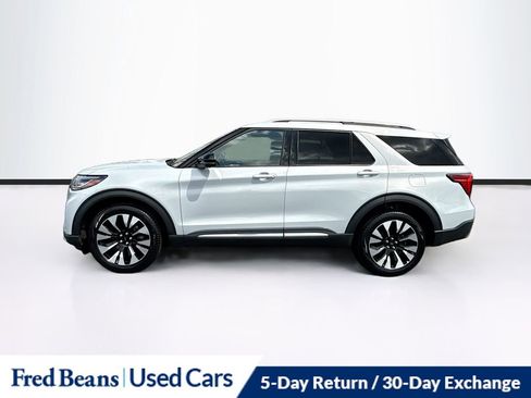 Used 2025 Ford Explorer Platinum w/ LUX Leather Package AWD/4WD image 4