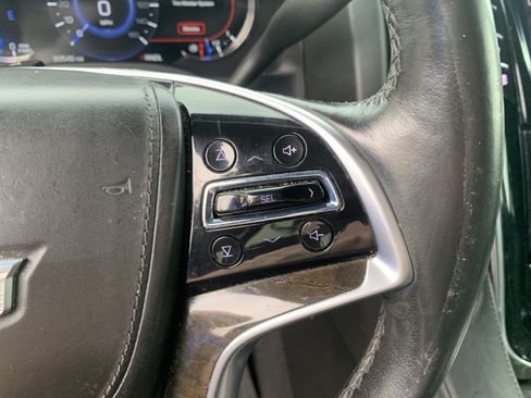Used 2017 Cadillac Escalade Platinum AWD/4WD image 19