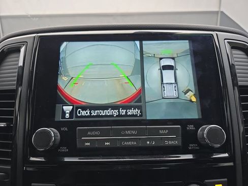 Used 2024 Nissan Titan PRO-4X w/ Pro-4x Convenience Package image 33