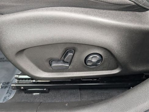 Used 2021 Jeep Renegade Limited image 20