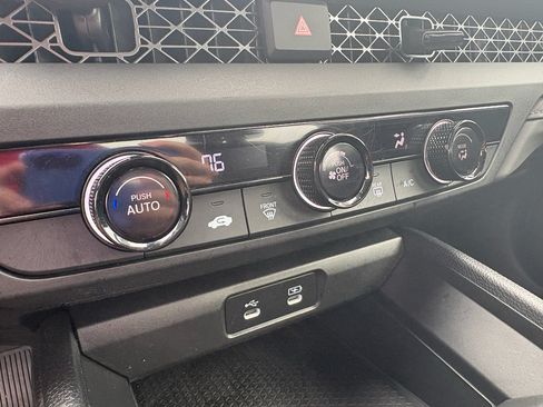 Certified 2025 Honda Accord LX image 18