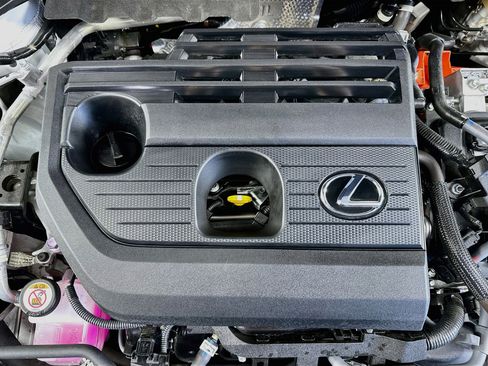 Used 2025 Lexus UX 300h FWD w/ Accessory Package (Z2) image 29