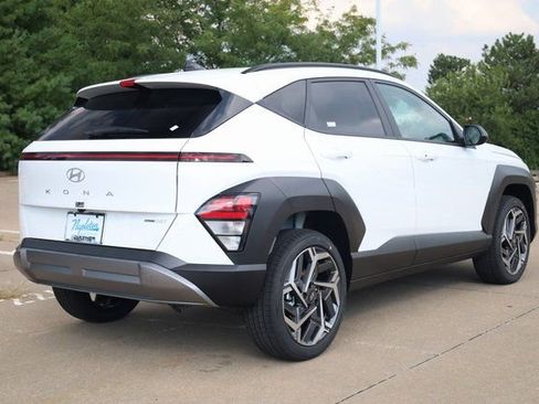 New 2026 Hyundai Kona SEL Premium image 5