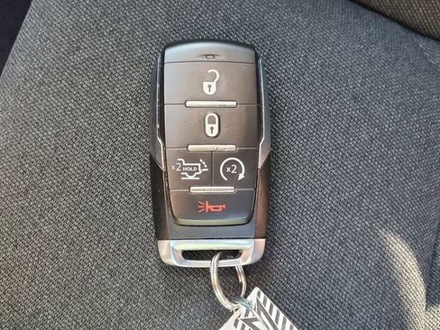 Certified 2025 RAM 1500 Big Horn image 34