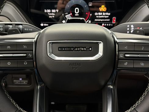 Used 2026 GMC Yukon XL Denali Ultimate AWD/4WD image 25
