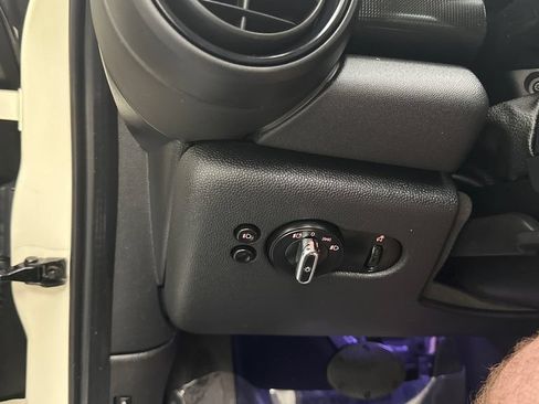 Used 2021 MINI Cooper S FWD image 28