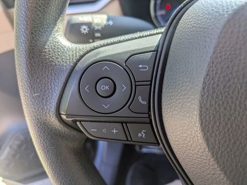 Used 2025 Toyota RAV4 LE AWD/4WD image 23