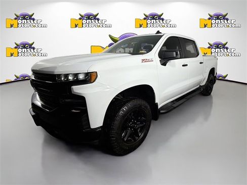 Used 2022 Chevrolet Silverado 1500 LT Trail Boss w/ Convenience Package II image 1