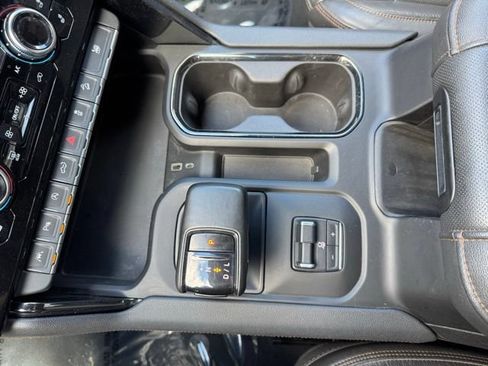 Certified 2023 GMC Sierra 1500 AT4 w/ AT4 Premium Package AWD/4WD image 13