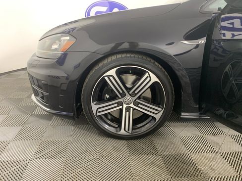 Used 2016 Volkswagen Golf R 4-Door (M6) image 12