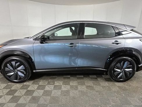 Used 2023 Nissan Ariya FWD image 5