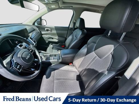 Used 2023 Kia Sorento S w/ Panoramic Sunroof Package FWD image 28