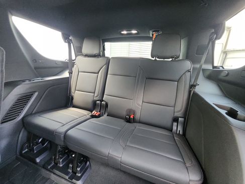 New 2026 Chevrolet Tahoe High Country AWD/4WD image 24
