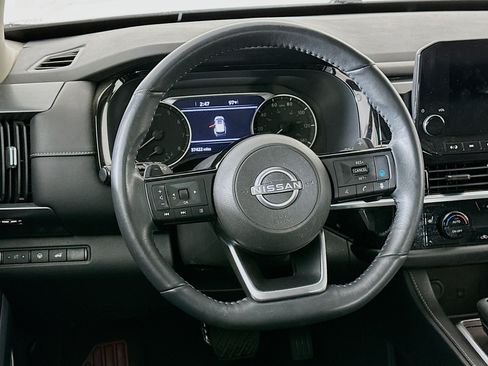 Used 2023 Nissan Pathfinder SL w/ Cargo Package FWD image 18