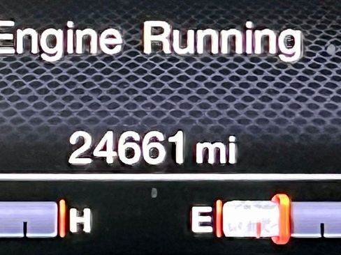 Certified 2021 Jeep Renegade Limited w/ Sun & Sound Group image 27