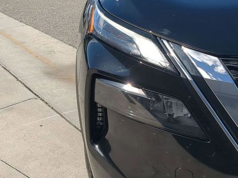 Certified 2023 Nissan Rogue S image 10