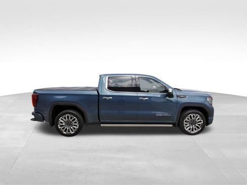 Used 2024 GMC Sierra 1500 Denali Ultimate AWD/4WD image 5