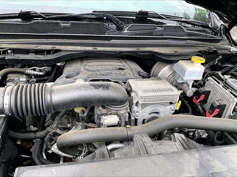 Used 2021 RAM 1500 Laramie AWD/4WD image 26