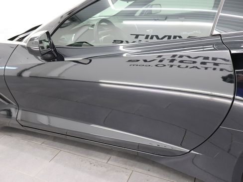 Used 2015 Chevrolet Corvette Stingray Coupe image 28