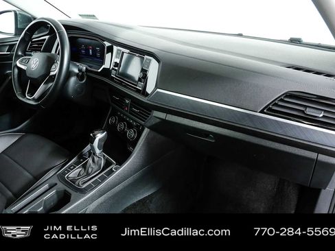 Used 2024 Volkswagen Jetta SE FWD image 20