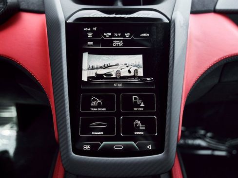 Used 2025 Lamborghini Revuelto image 66