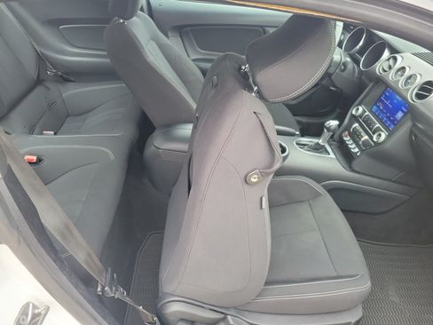 Used 2020 Ford Mustang Coupe w/ 2.3L High Performance Package RWD image 25