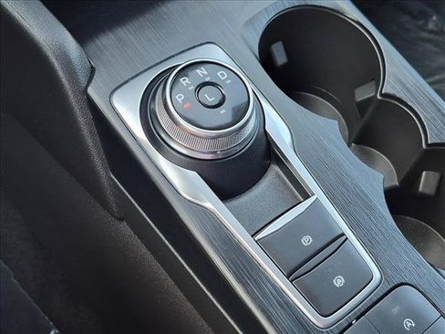Used 2025 Ford Escape ST-Line AWD/4WD image 12