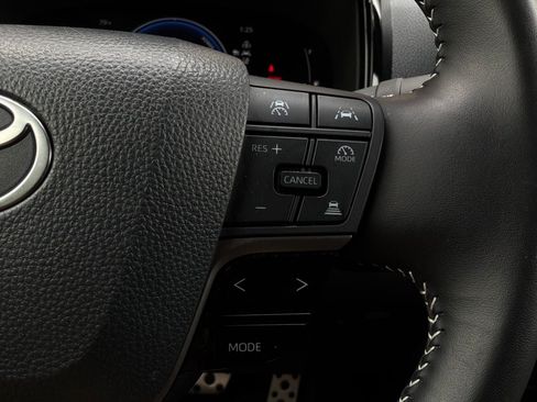 Used 2026 Toyota Camry SE FWD image 34