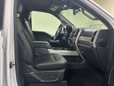 Used 2021 Ford F350 Lariat w/ Lariat Value Package image 26