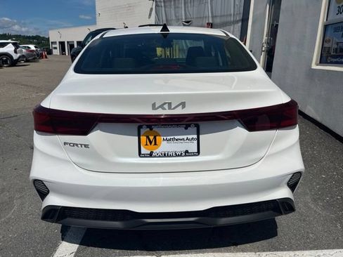 Used 2023 Kia Forte LXS FWD image 4