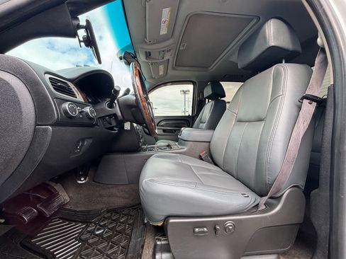 Used 2011 GMC Sierra 2500 Denali image 11