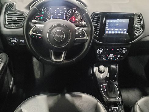 Used 2018 Jeep Compass Latitude w/ Popular Equipment Group AWD/4WD image 22