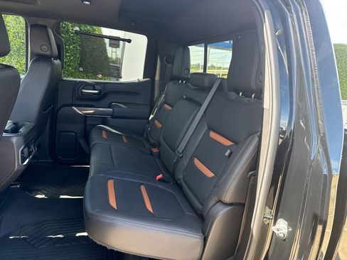 Used 2020 GMC Sierra 1500 AT4 w/ AT4 Premium Package AWD/4WD image 13